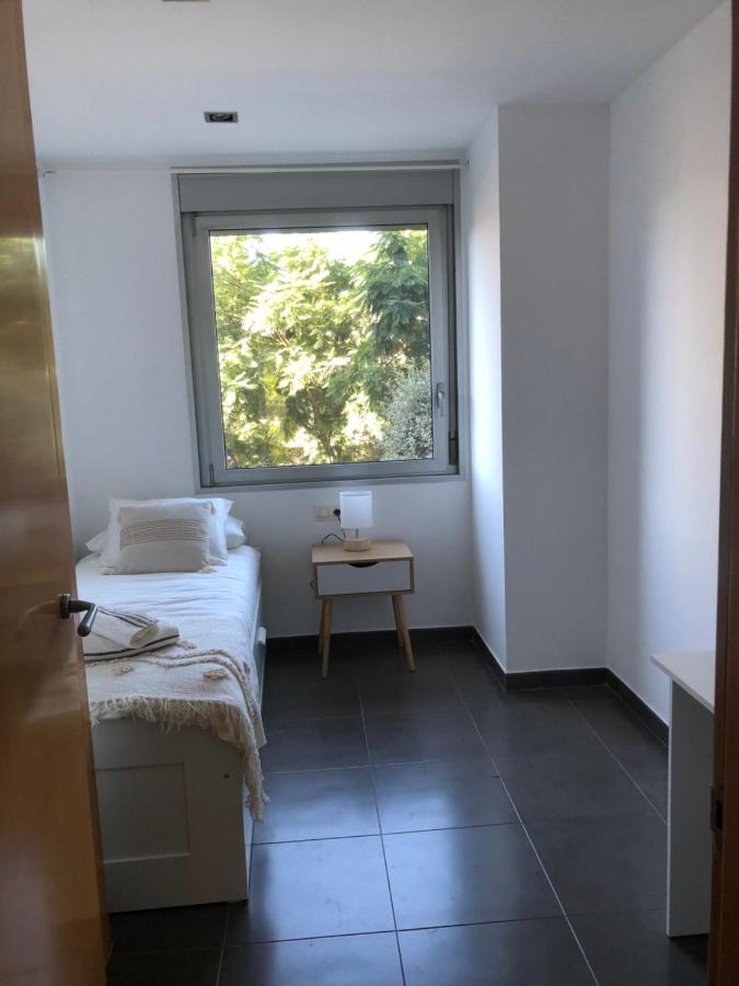 Standing Apartment Barcelona Forum Sant Adria de Besos Bagian luar foto
